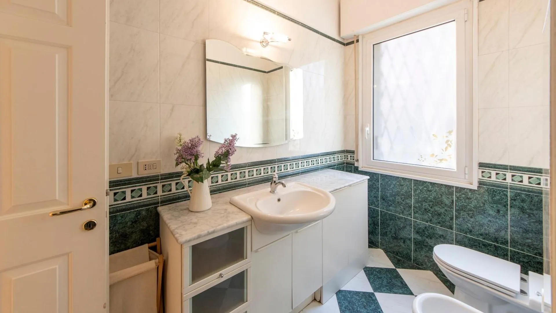 Apartmán Housmart Treves 2 Boloňa 0*,